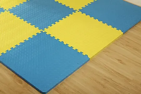儿童地板垫价格是多少钱？儿童地板垫和地板胶有什么不同之处？