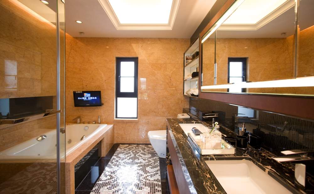 去同事家做客我以为是进了桑拿房