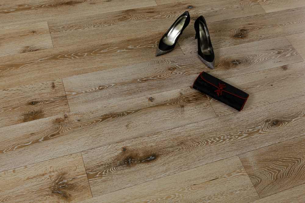 80%的业主都不知道地板选择的真谛：只要对的，不要贵的！