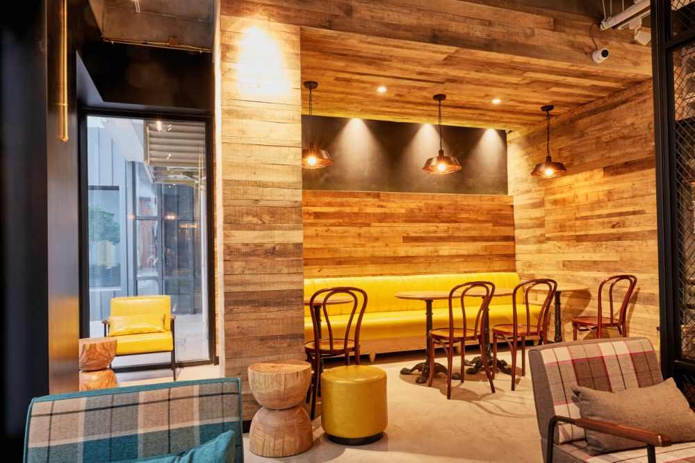 选购地板颜色颜色时不要走进误区——以为深色地板是耐脏的!(图3) 选购地板颜色颜色时不要走进误区——以为深色地板是耐脏的!