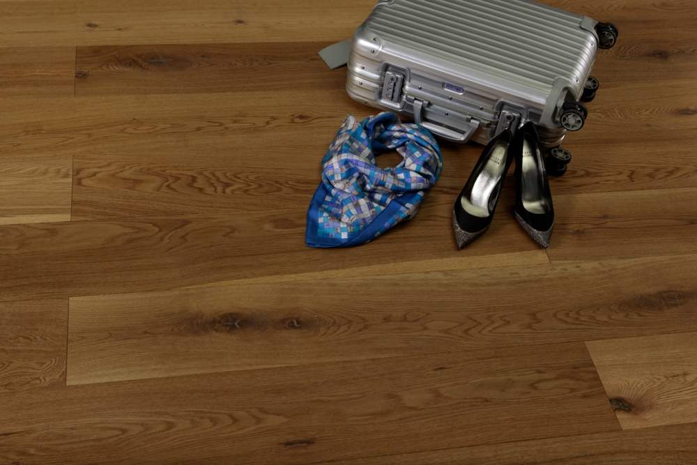 家里地板怎么铺贴才耐用？地板出问题怎么办？