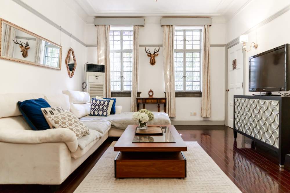 实木复合地板和强化复合地板区别是什么?实木复合地板优点有哪些(图1) 实木复合地板和强化复合地板区别是什么?实木复合地板优点有哪些