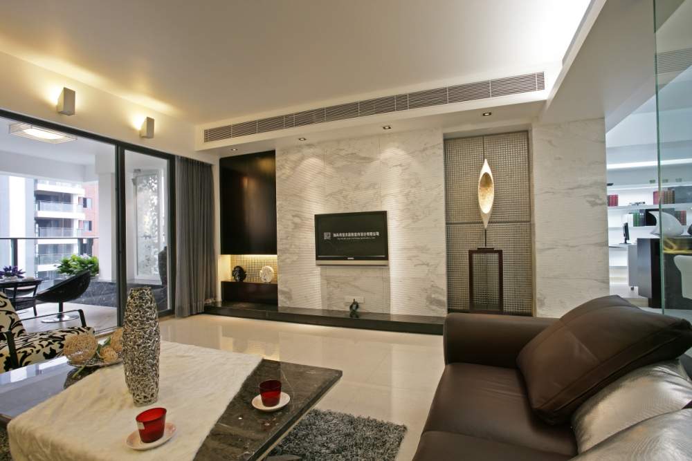 买地板要注意这几个细节。师傅说地板甲醛多，万万要注意！(图2)