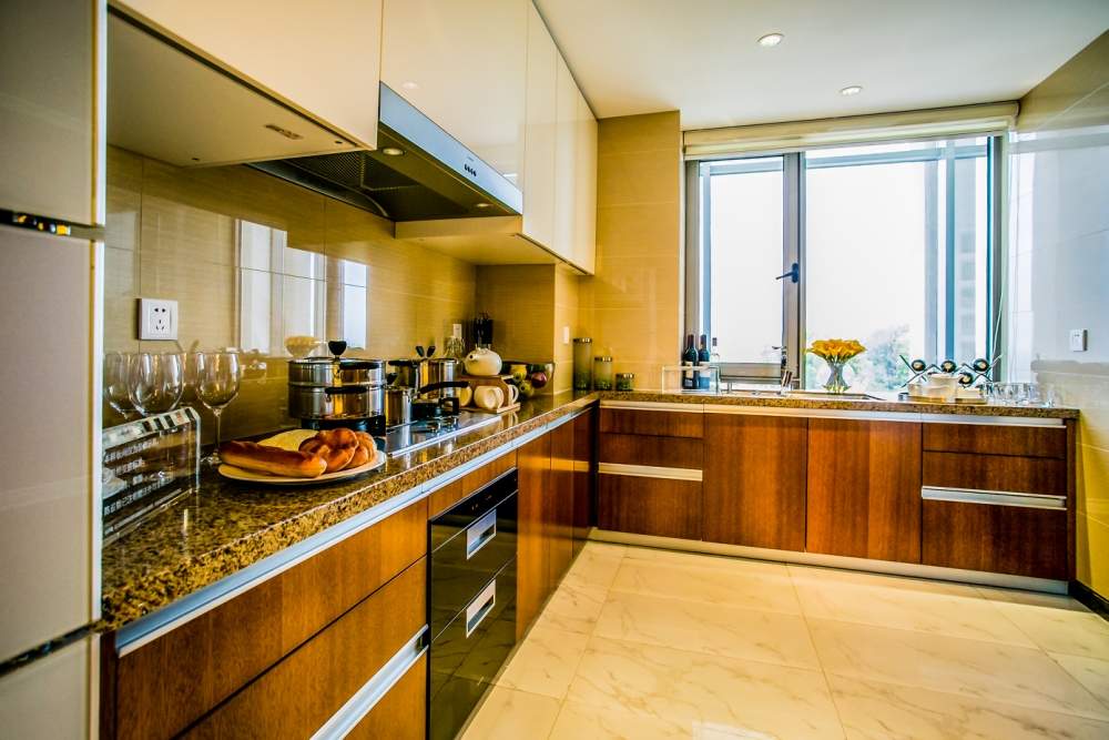 板面材料如何选择?木地板和瓷砖两者性能大PK!(图1) 板面材料如何选择?木地板和瓷砖两者性能大PK!