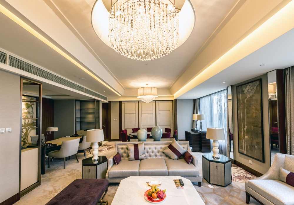 室内地板选哪种好？这种是实木地板完美替代品，连地暖费都省不少