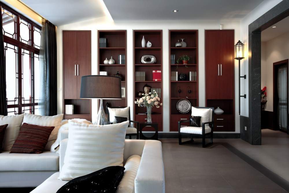 选购地板颜色颜色时不要走进误区——以为深色地板是耐脏的！