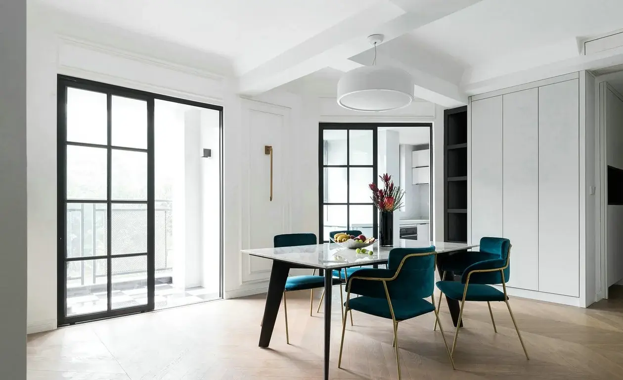 地面装修选什么材料好？地砖or地板？听老师傅一说你就明白了