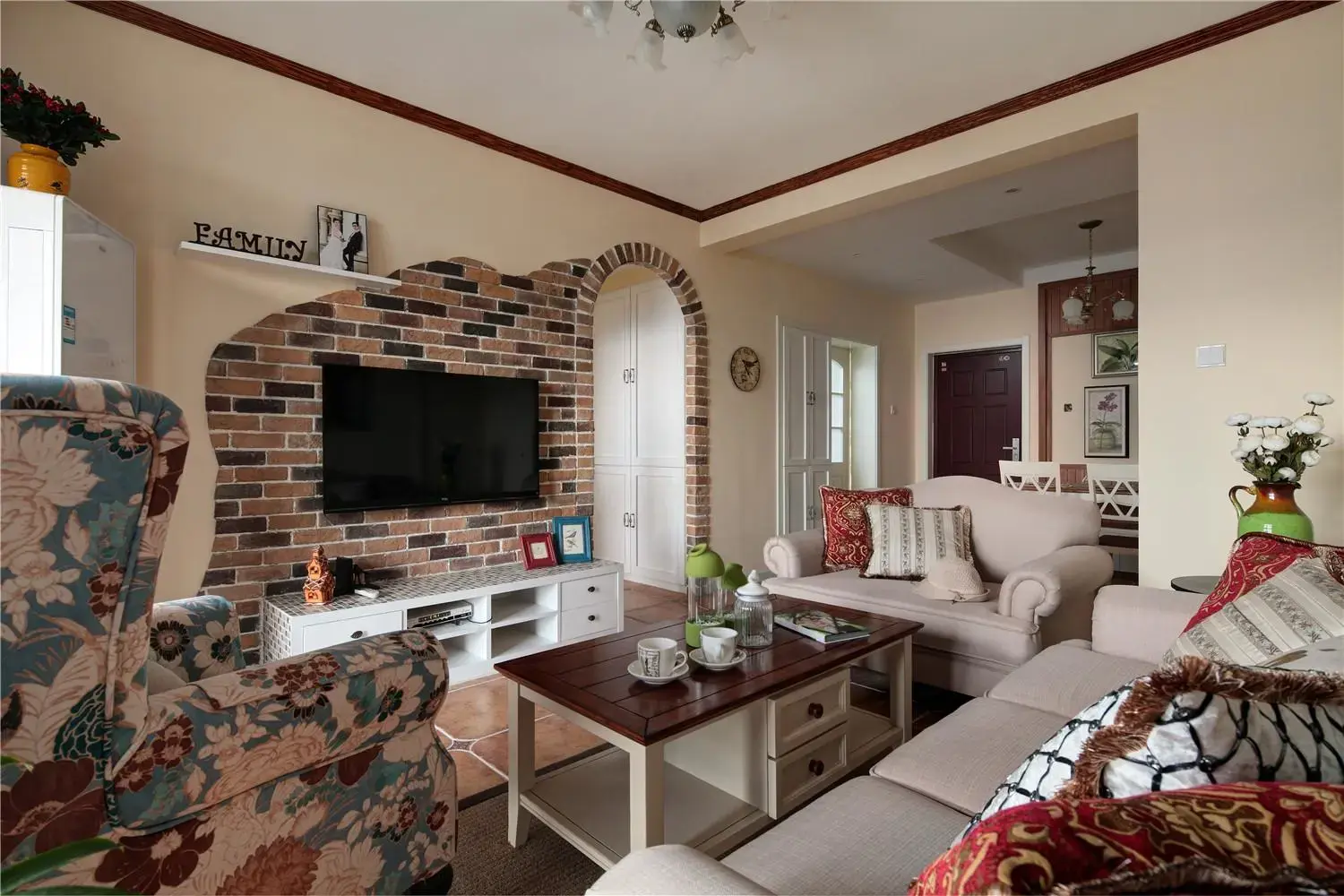 地板瓷砖怎么选，师傅出招真后悔没早知道！邻居争着模仿！