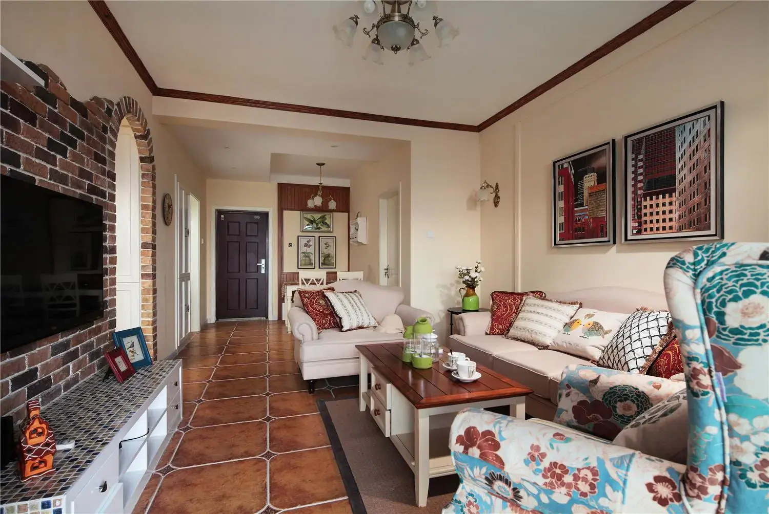 聪明人都直接把木地板铺在瓷砖上，太明智了，回家我也这样铺！