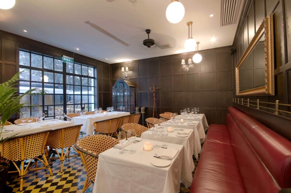 装修到底是铺地砖还是地板好？问遍瓦工师傅，终于找到真相了