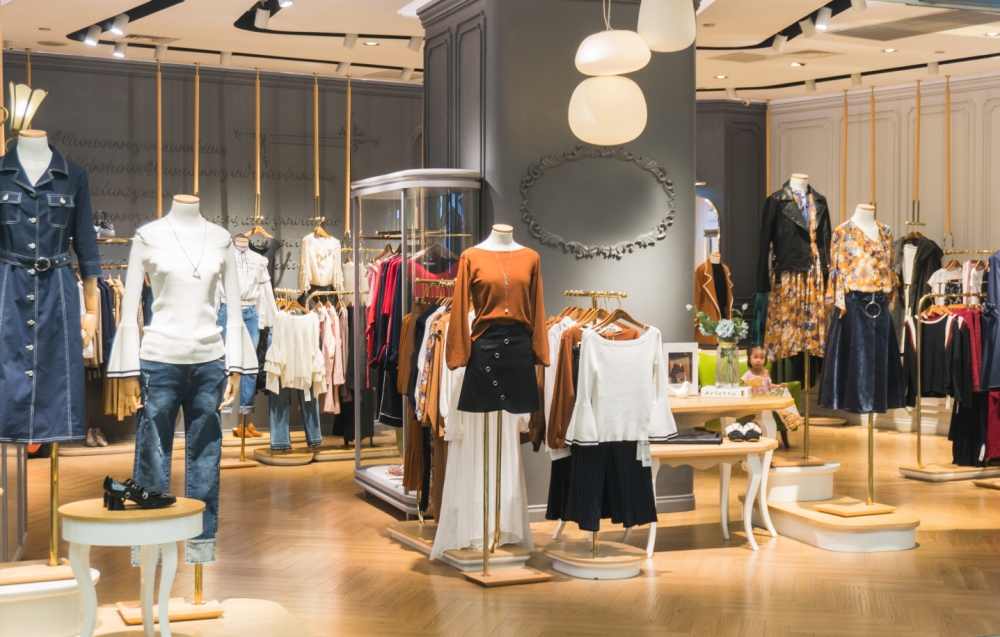 瓷砖上直接铺木地板，又省钱又美观，后悔我家装错了！