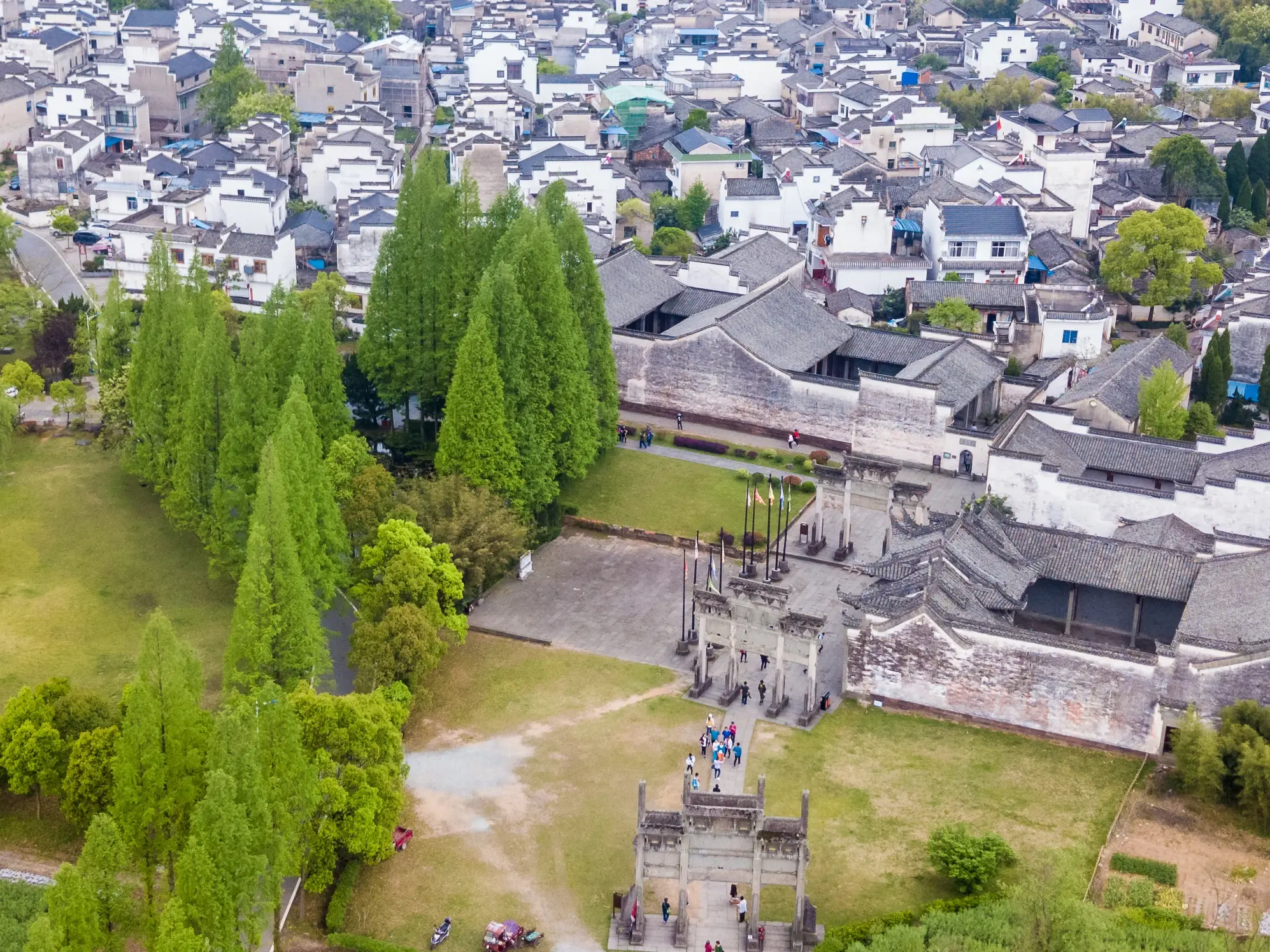 房屋买卖补地价是什么意思?解析房产交易中的“补地价”现象(图1)