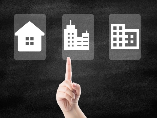 业主吐槽2万1平的中式大宅没有院子,样板房与实际交付标准差距(图1)